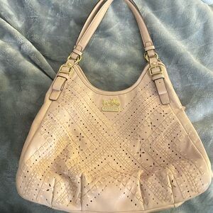 Dust pink Authentic coach shoulder bag